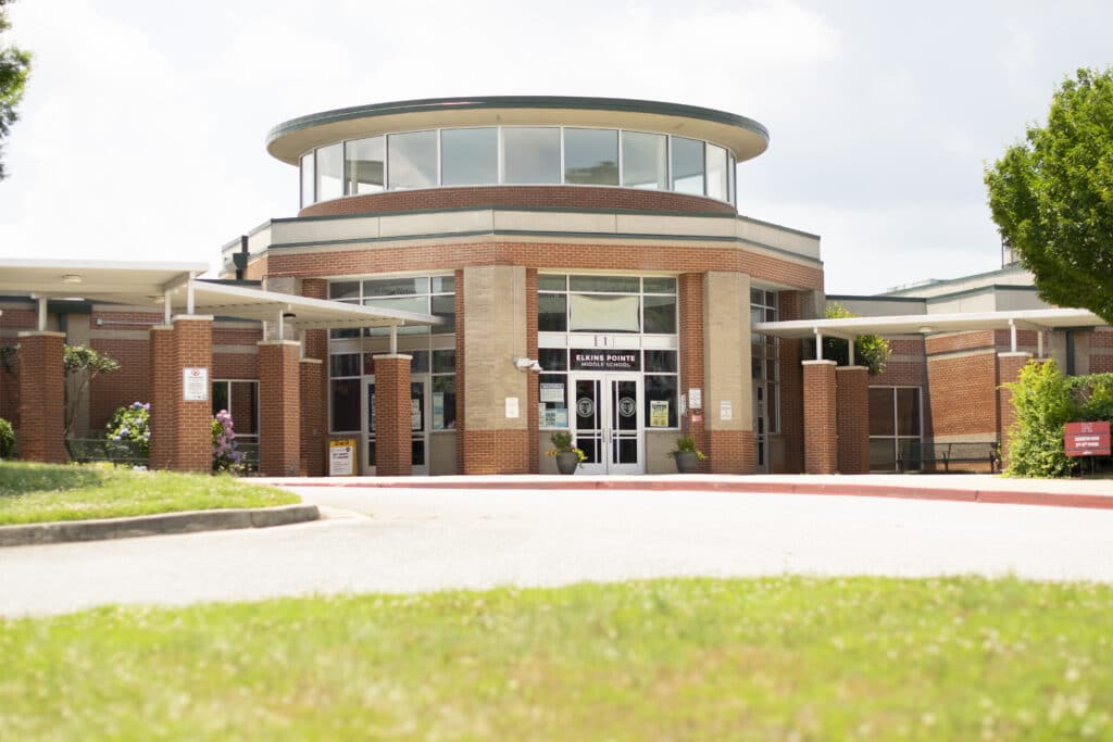 Elkins Pointe Middle School Zone Homes for Sale